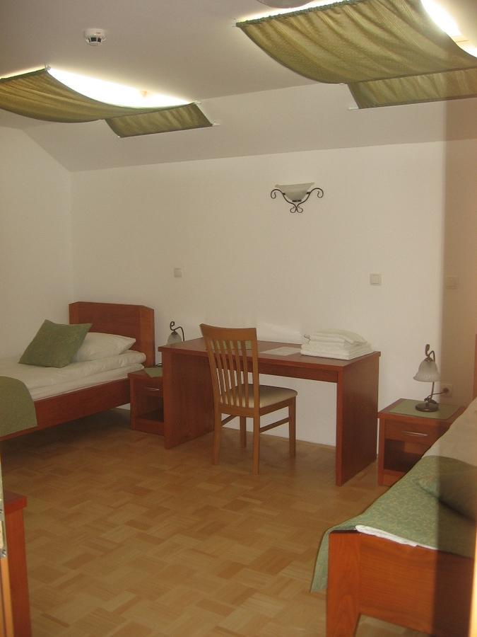 Gostilna In Prenocisce Kocjan Hotel Bizeljsko Стая снимка