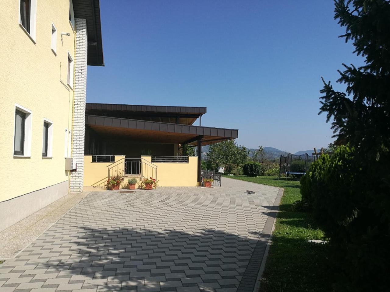 Gostilna In Prenocisce Kocjan Hotel Bizeljsko Екстериор снимка